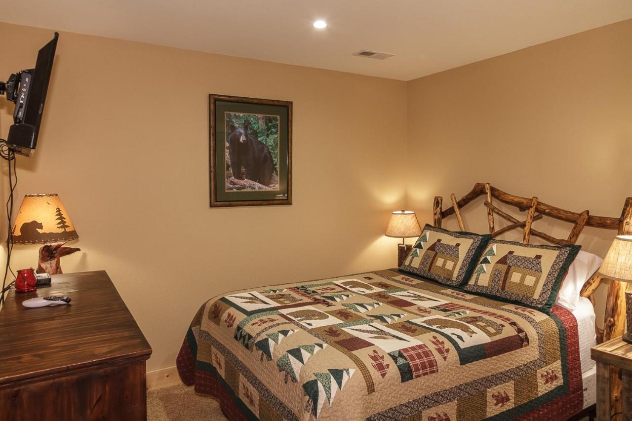 גטלינבורג Pinnacle View Lodge By Stony Brook Cabins מראה חיצוני תמונה